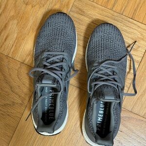 NWOT ADIDAS ULTRA BOOST  Primeblue  Running Shoes